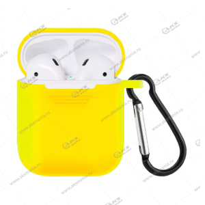 Силиконовый чехол для Airpods 2 с карабином Yellow
